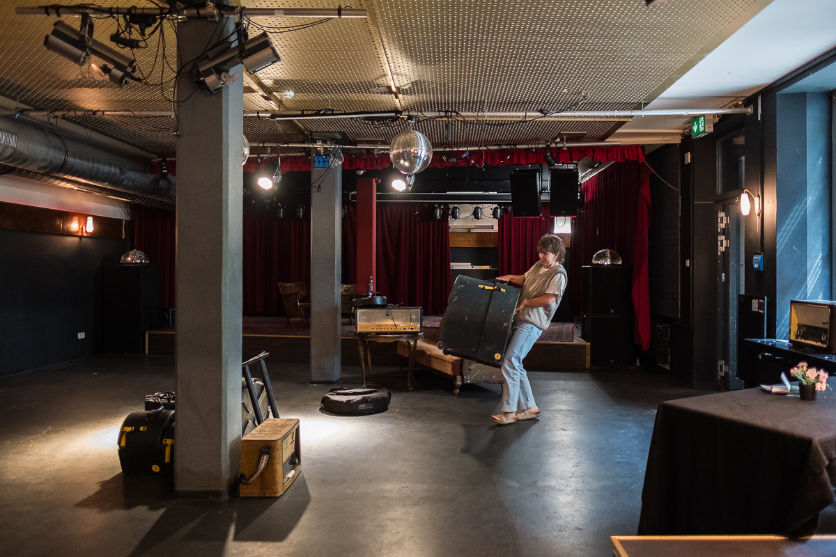 MUZ Musikzentrale Nürnberg e. V. Lilly Kletke Aufbau Aufbau Backstage Bühne Lorenzer Platz Bardentreffen Fotograf Jürgen Klieber 