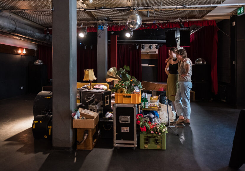 MUZ Musikzentrale Nürnberg e. V. Lilly Kletke Aufbau Aufbau Backstage Bühne Lorenzer Platz Bardentreffen Fotograf Jürgen Klieber 