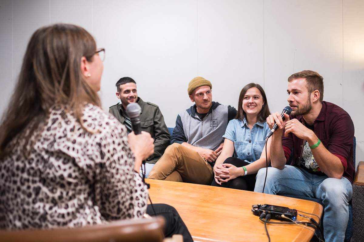 Radio Z Lokale Leidenschaften Moderatorin Lisa Hübner-Renz Band-Interview Bandkarusell MUZ Musikzentrale Nürnberg Fotoreportage Fotograf Jürgen Klieber