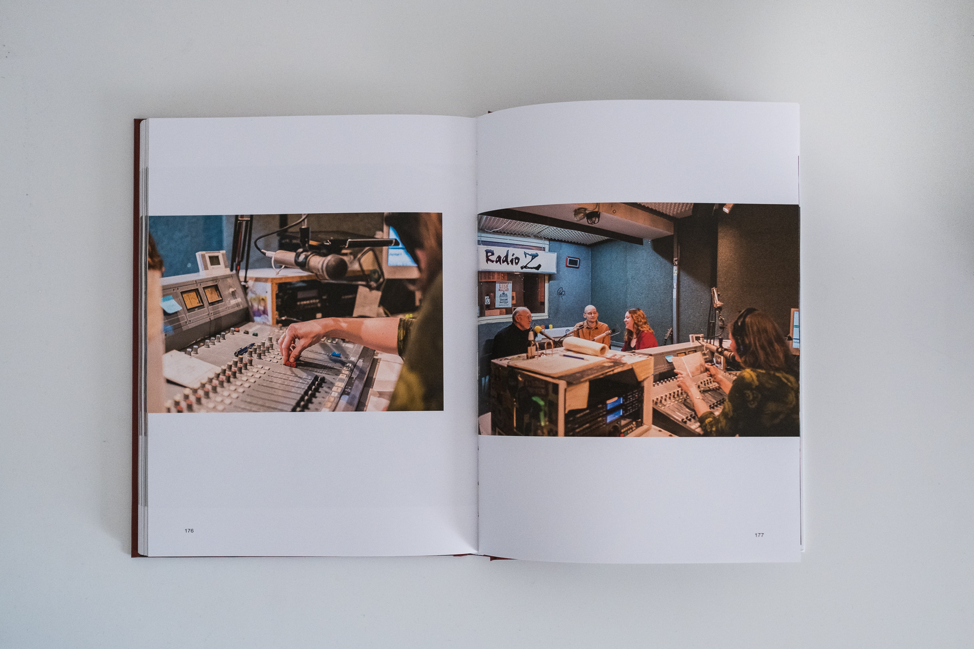 Buch Für den Applaus der anderen Band 1 und 2 Nürnberg Vereine Kunst Kultur Fotoreportage Fotograf Jürgen Klieber